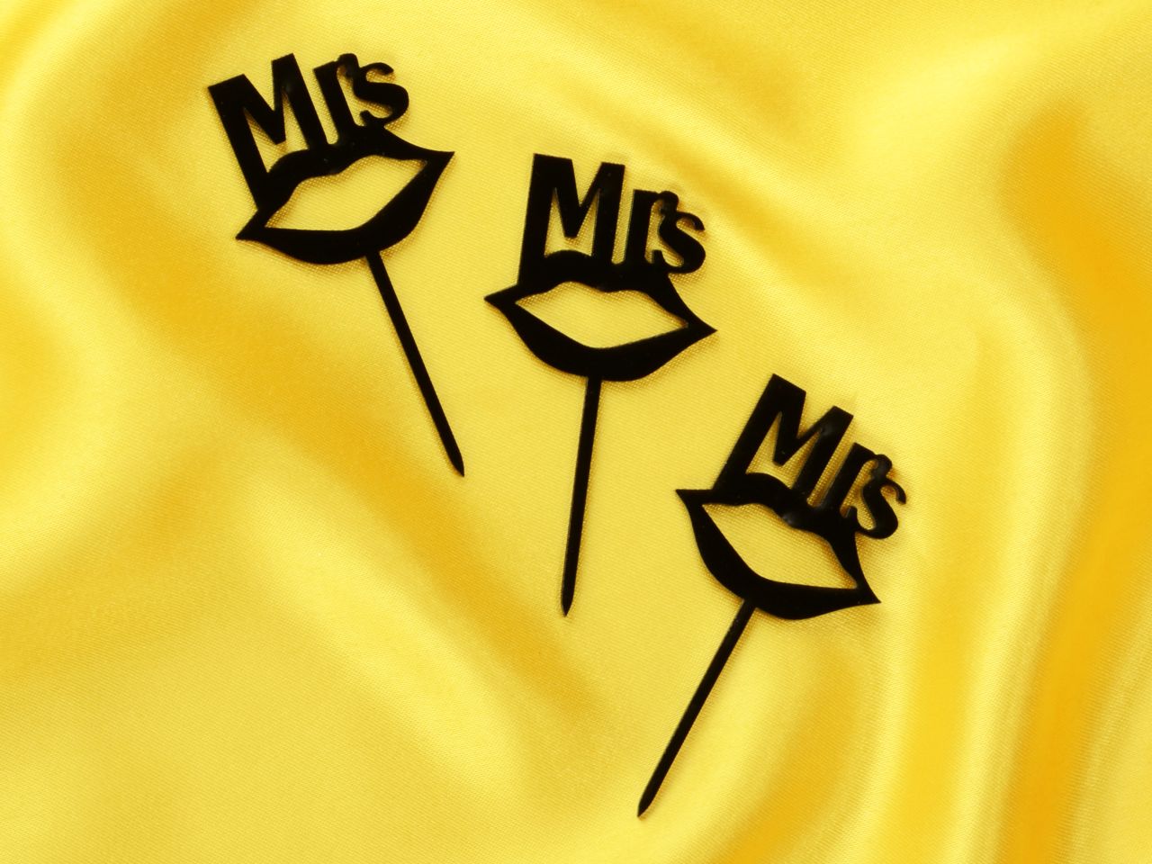 cupcake topper mrs kuss 8 stueck