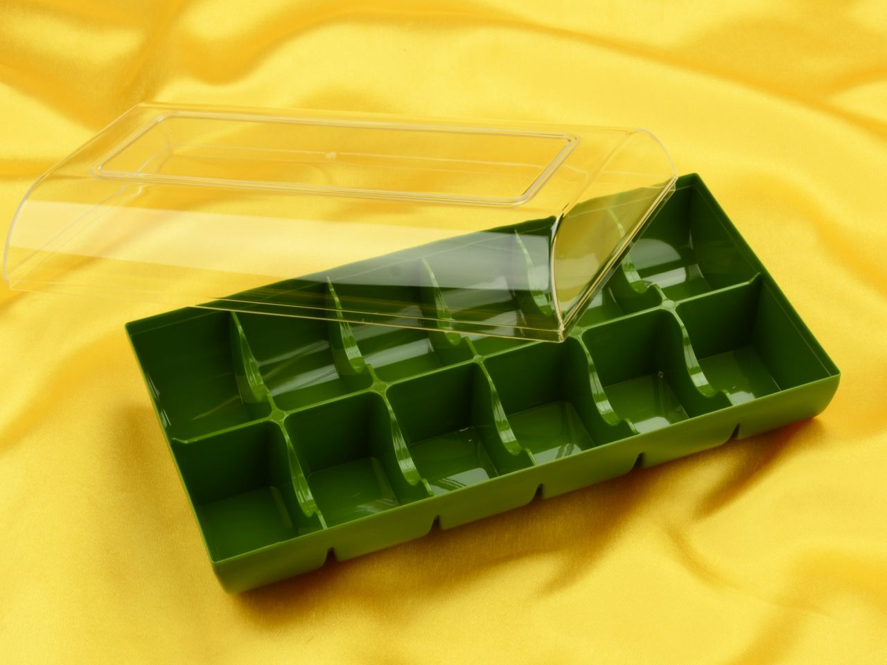 macaron verpackung gruen 12er