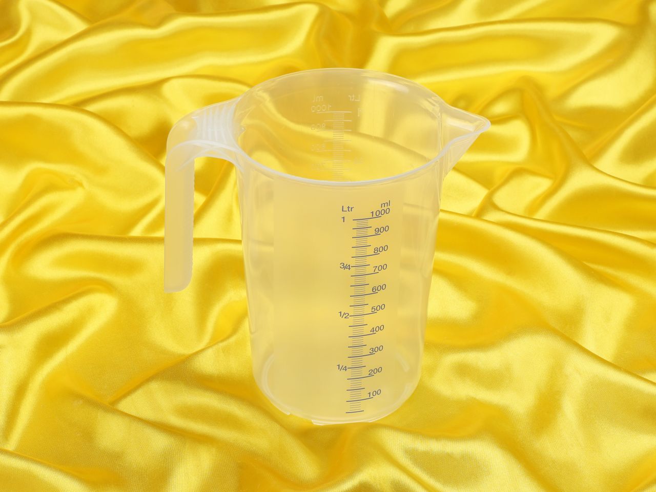 messbecher mit skala 1 l