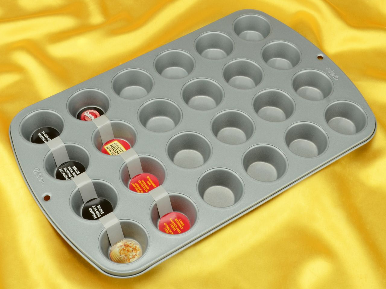 wilton 24er cup mini muffin pan