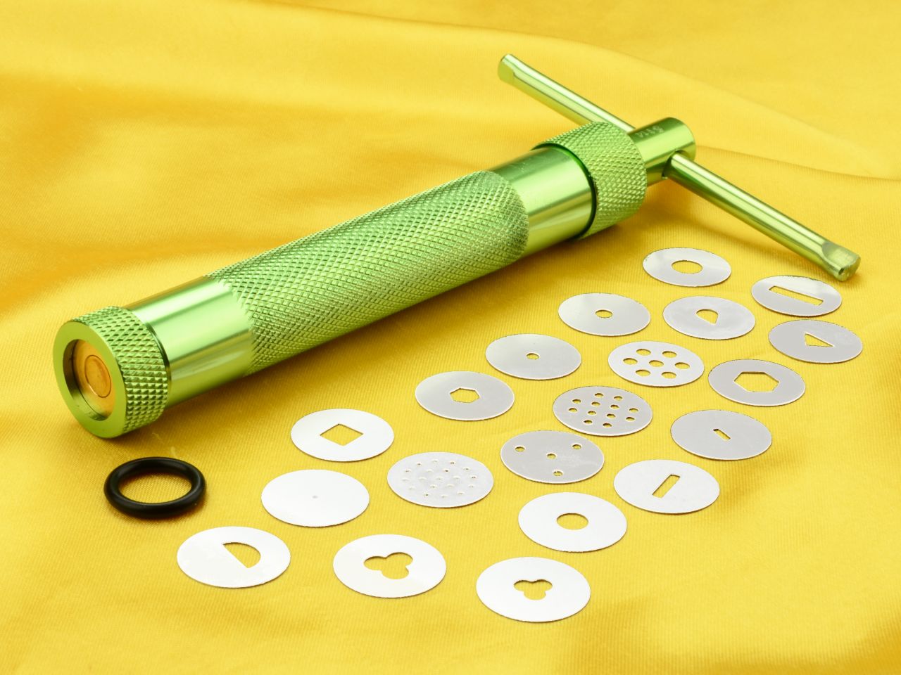 fondant extruder