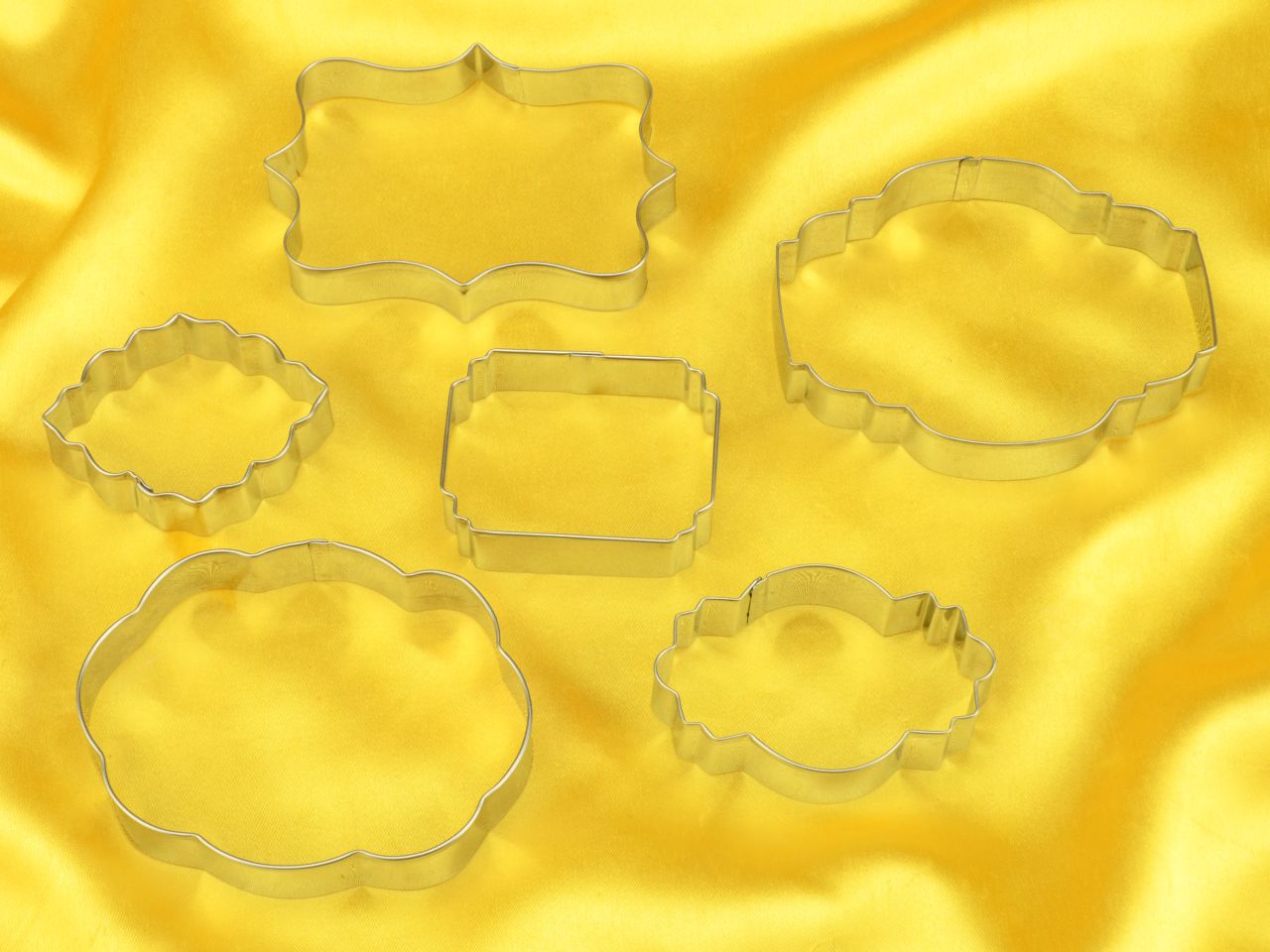 wilton plaque fondant cut outs set