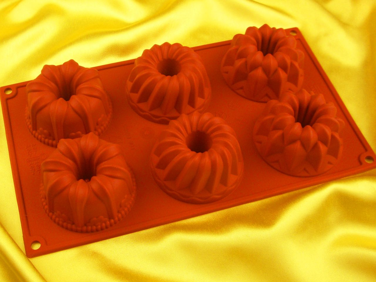 silikonform mini gugelhupf