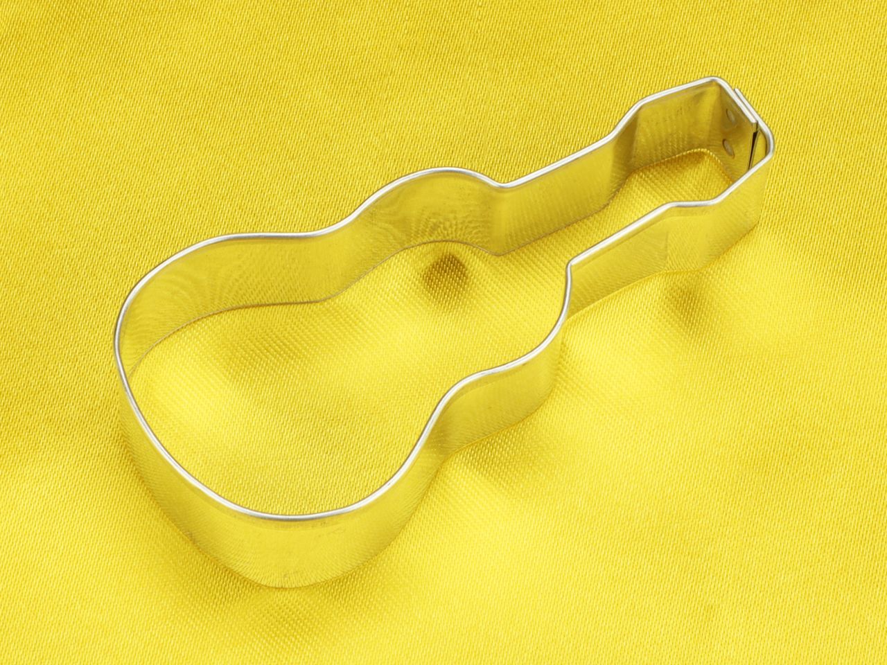 ausstecher gitarre 8cm