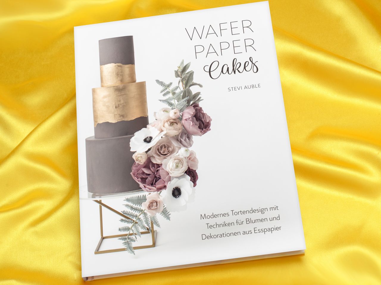 wafer paper cakes