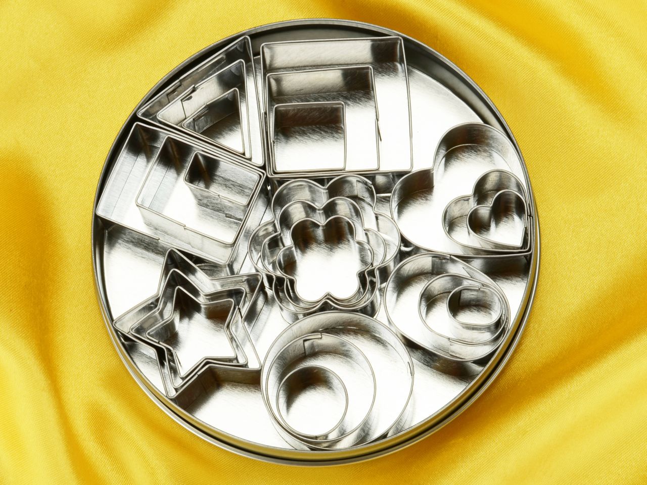 ausstecherset verschiedene formen 24tlg