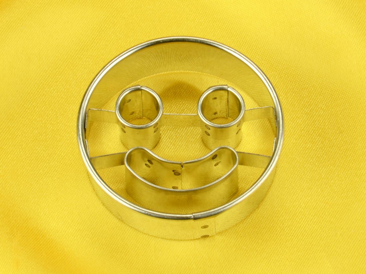 ausstecher smiling face 5cm