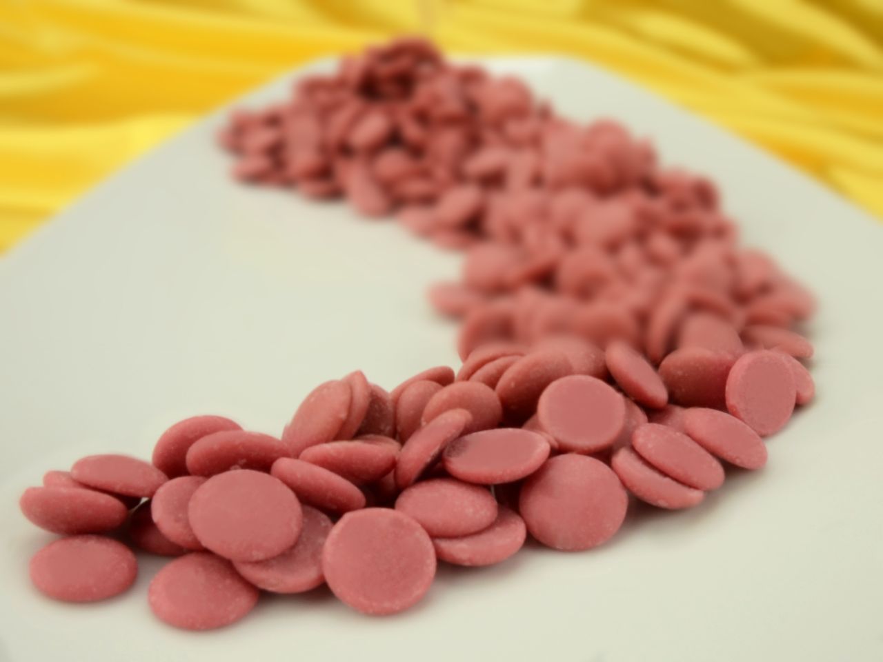 belgische kuvertuere ruby 200g von callebaut