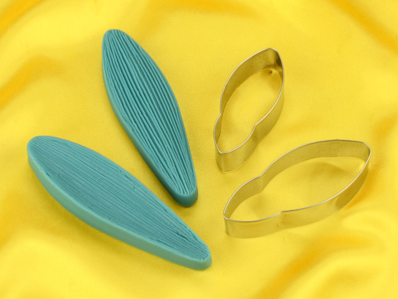 ausstecher und veiner set lilie