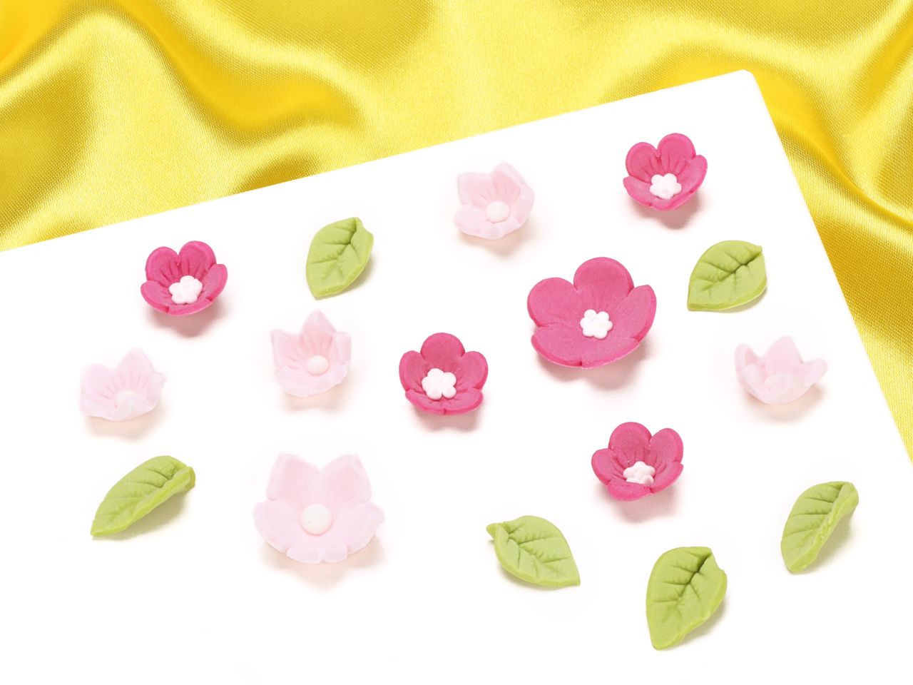 tortendeko blumen blaetter pink