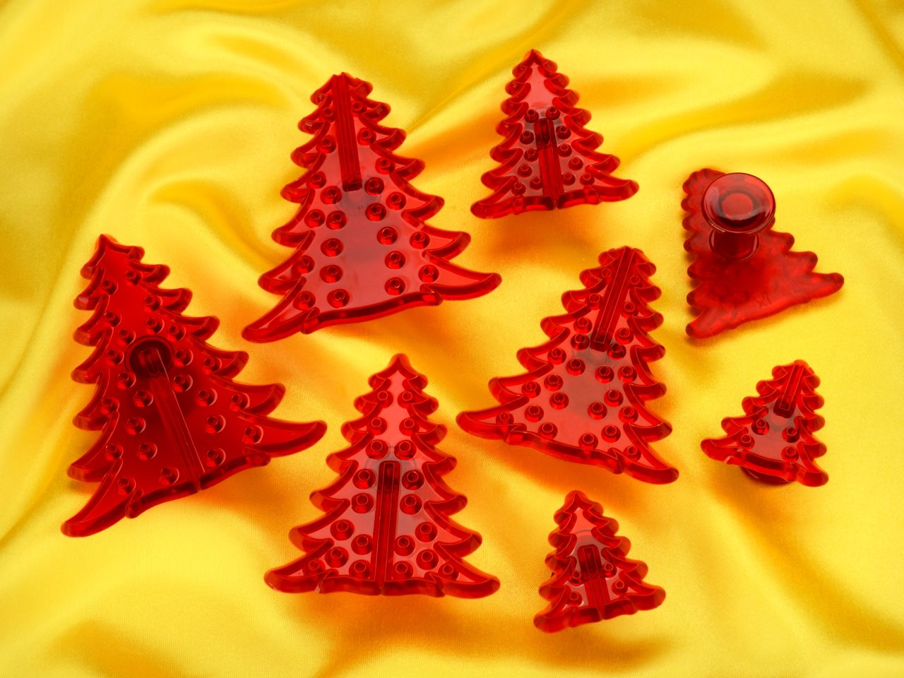 ausstecherset tannenbaum 8er