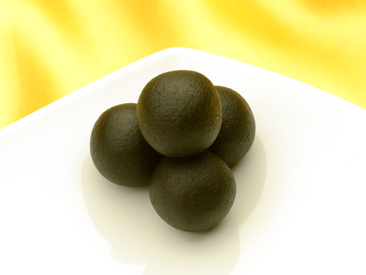 marzipan angewirkt 70 30 schwarz 0 25kg