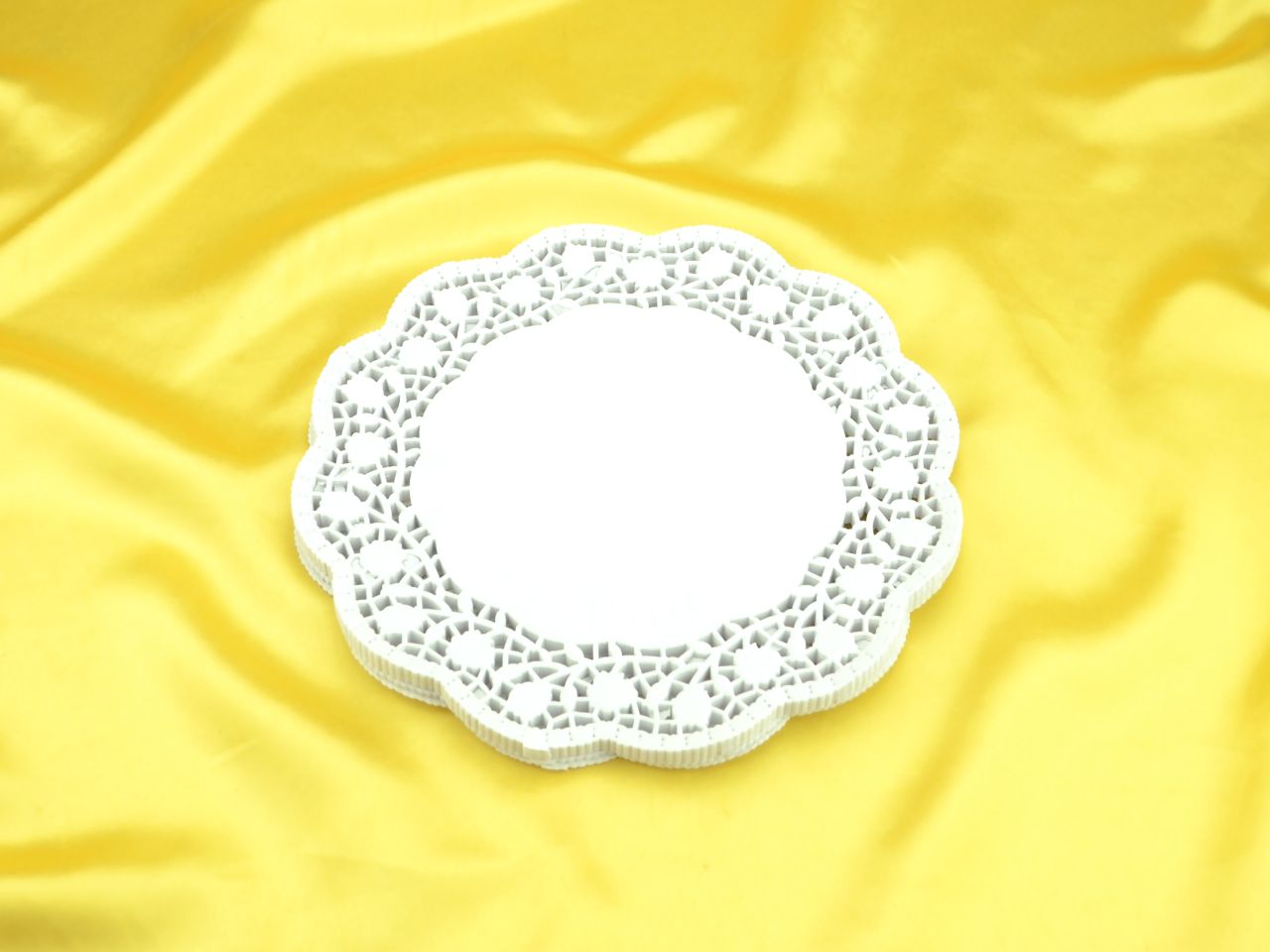 tortenspitzen rund weiss 26cm 100 stueck