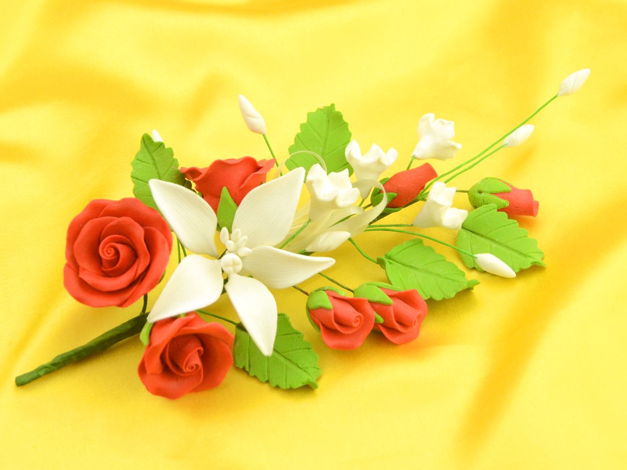 feinzucker bouquet lily and roses